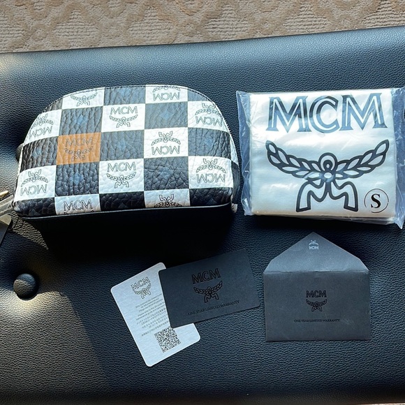 MCM NWT MENS AREN CHECKERBOARD VISETOS MONOGRAM MED COSMETIC BAG, NAPPA LEATHER - Picture 5 of 10